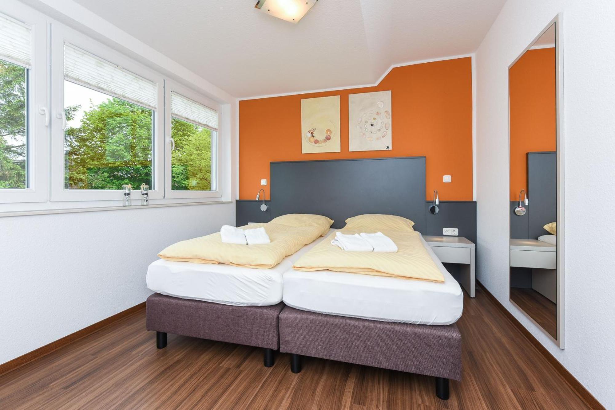 Ferienhaus Rote Bohne - Uns Huus An T Kuest Bensersiel Exterior foto
